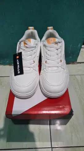 Airwalk cortez women's sneakers shoes-white list orange ORIGINAL