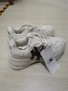 Sepatu m Lb size 37,5