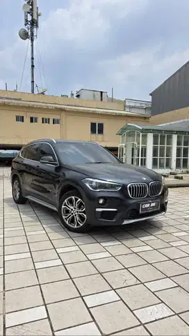 DP5jt BMW X1 F48 sDrive xLine Panoramic Sunroof 2017 Hitam Record BMW