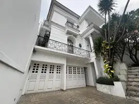 Dijual rumah murah area bukit hijau pondok indah jaksel
