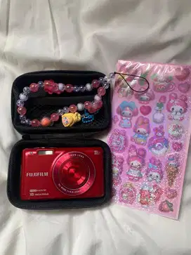 fujifilm finepix jx650 in red cherry *15 megapixel