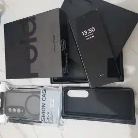 Samsung Z Fold 4 12/512