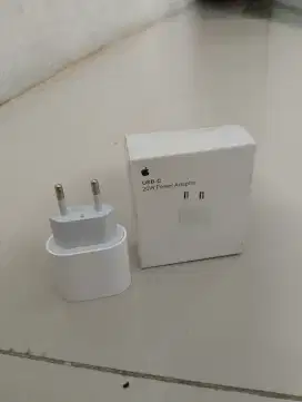 ADAPTER CHARGER IPHONE