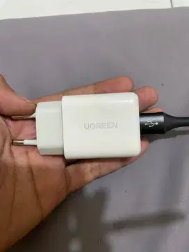 Cas merk ugreen MFi fast charger (casan iphone original)