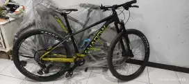 dijual sepeda MTB Shadow Nagato (United)