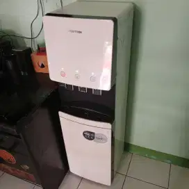 Dispenser polytron hydra pwc 777 panas, normal, dingin, sdh pkai freon