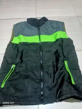 Jaket rompi, masih bagus layak pakai,