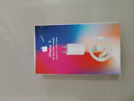 Adaptor charger dan kabel