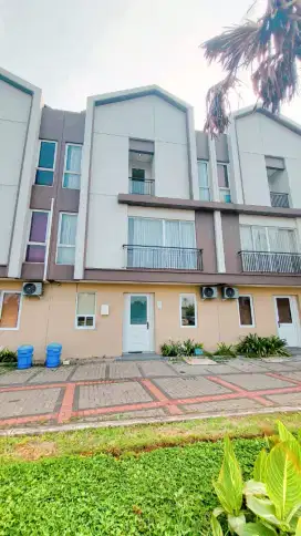 Dijual BU (Jual Rugi) Rumah Mozia cluster Zena - GLB71