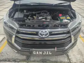 Innova Venturer 2.0 at 2019 Hitam Km Low 20Rban Antik