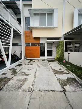 [DIJUAL CEPAT]  Harga Baru : 1,03M Harga Second : 930jt(nego)