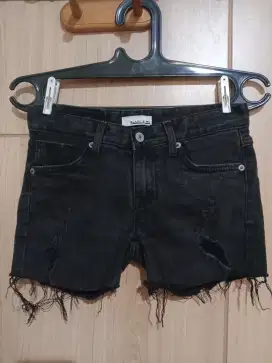 Jeans Celana Pendek Rawis
