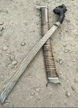 GOLOK SULANGKAR SEPUH