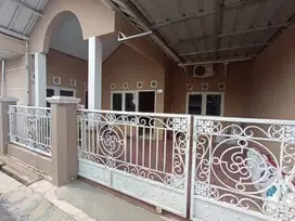 Rumah siap huni di pusat kota Subang