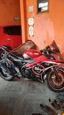 YAMAHA R15  2014