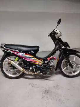 Honda model supra x