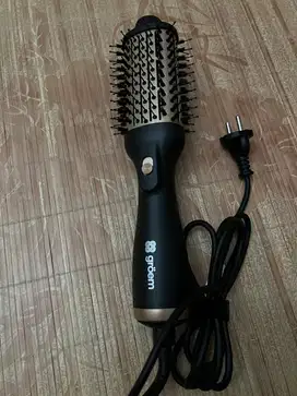 Groem volumizing air brush