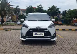 Termurah TDP 9,JT Toyota Sienta 1.5 Q Bensin-AT Putih 2017