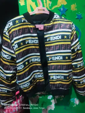 Jaket fendi crop top
