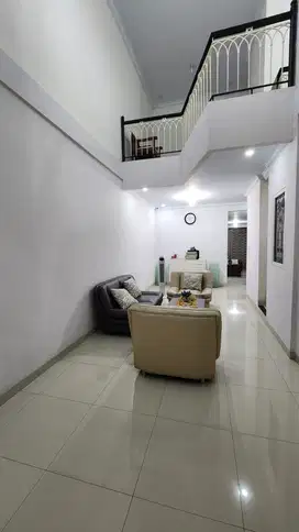 Dijual Rumah di jalan Asem Baris Raya, Tebet, Jakarta Selatan, Bisa di
