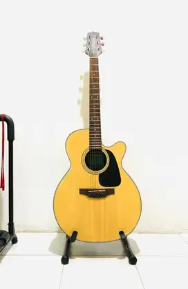 Gitar TAKAMINE ED2NC-NAT Original
