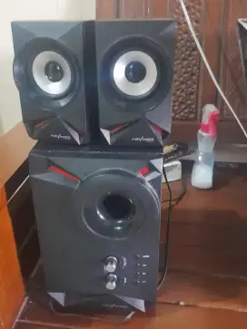 Speaker aktif advance