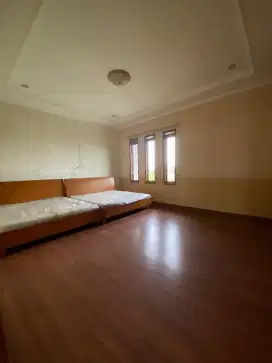 Dijual Rumah Cantik & Nyaman Di Setraduta