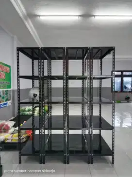 Rak besi siku lubang