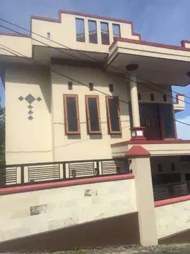 DIJUAL RUMAH 2 LANTAI GOMBEL DKT EXIT TOL JATINGALEH/BANYUMANIK