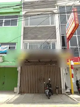 Ruko di jln biak 14 jakpus