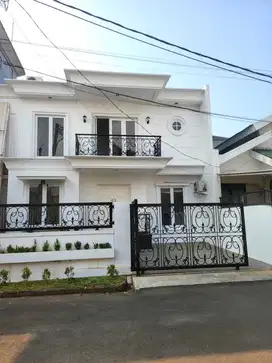 Rumah Bagus Siap Huni Harga DiBawah Pasar di Bintaro Sektor 9.14358