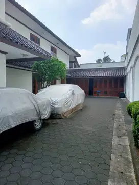 Dijual Rumah di jl Sriwijaya Kebayoran Baru Jakarta Selatan