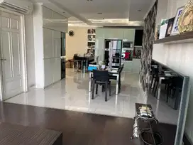 Luas 228 m2, Full Furnished, French Walk, Apartemen di Kelapa Gading
