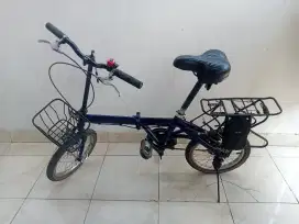 Sepeda Lipat Element uk 16