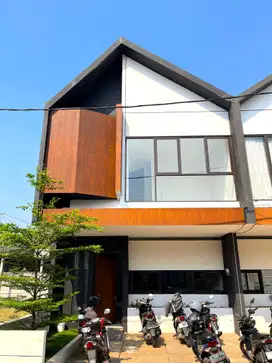 Rumah Modern Kekinian Dekat Tol JORR, Sisa 1 Unit Terakhir!