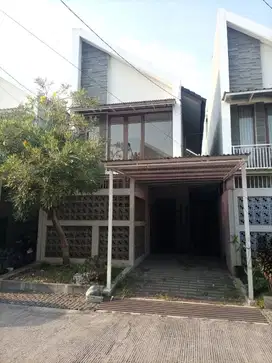 Dijual Rumah Bagus 2 Lantai Harga Murah Di Buah Batu Square