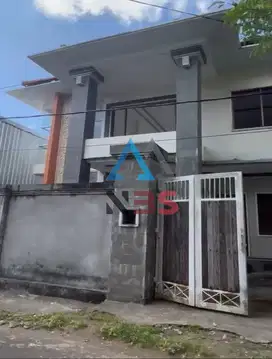 DIJUAL RUMAH 2 LANTAI BARU FINISHING LOKASI JIMBARAN