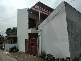 Kost Bagus Full Penghuni Dekat Jakal KM 13