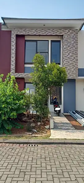 Rumah Cantik Siap Huni Premier Serenity Agus Salim Kota Bekasi Dijual