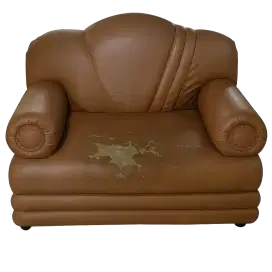 Sofa busa masih empuk