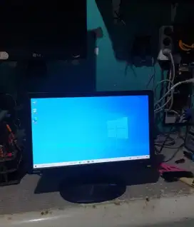 Monitor LED 16 inch komplit kabel2