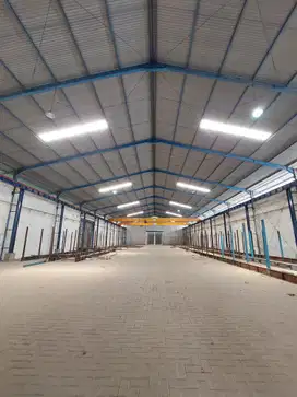 JUAL GUDANG MARGOMULYO PERMAI JALAN UTAMA KOMPLEK BAGUS LUAS SHM