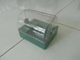 Toples buka tutup