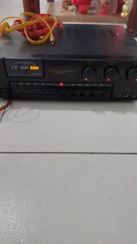 Amplifier dan speaker