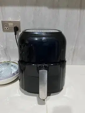 Air Fryer Strogen Lumino 4.1Lt  Multifungsi