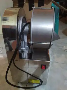 Mesin iris kripik kentang dan mustofa