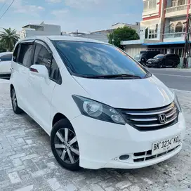 Honda Freed Psd 2010/2011 A/T Ac Digital
