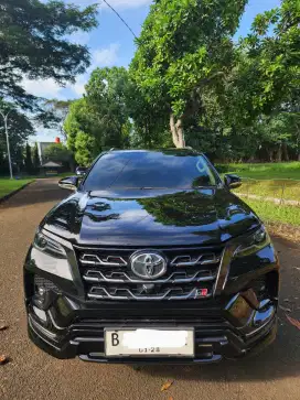Toyota Fortuner 2.8 Diesel GR SPORT 4x2 2023