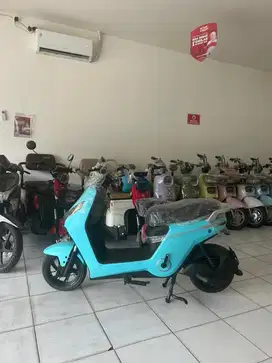 Uwinfly D70 dan masih banyak brand lain