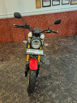 DP 4 JT, XSR 155 2022 LIMITED EDITION 60 th annvirsary, GRATIS SERVICE
